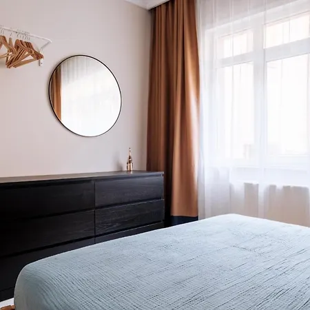 Modern Spacious Flat W Balcony 5 Min To Taksim 아파트 이스탄불